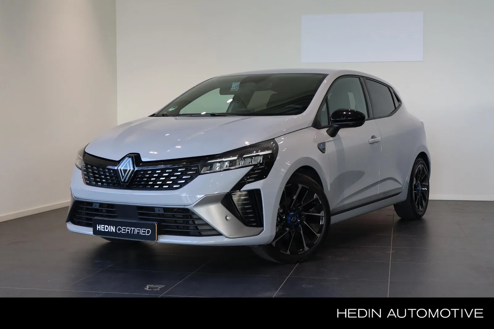 Renault Clio (2025) — foto 1