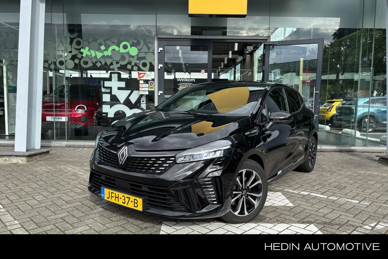 Renault Clio (2025) — foto 1