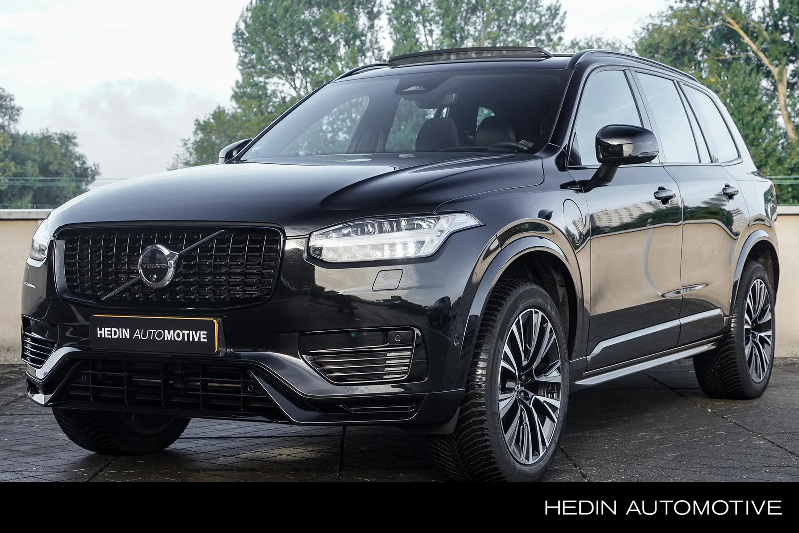 Volvo XC90 (2024) — foto 1