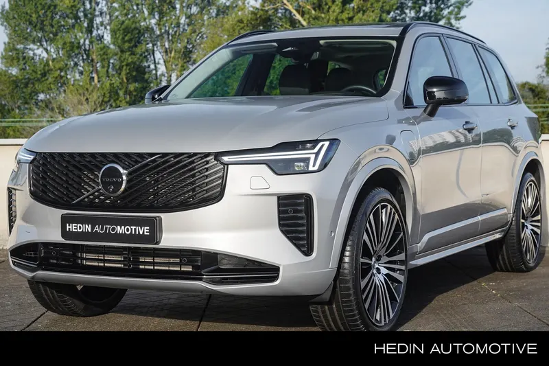 Volvo XC90 (2025)