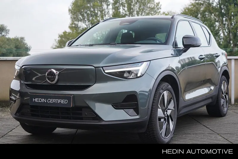 Volvo EX40 (2025)