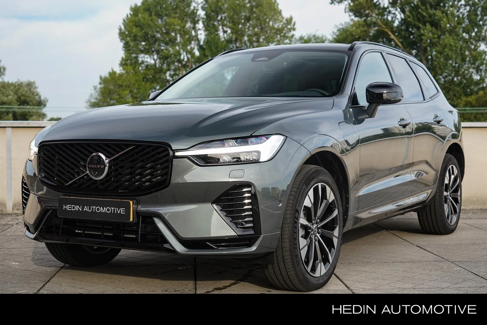 Volvo XC60 (2026) — foto 1