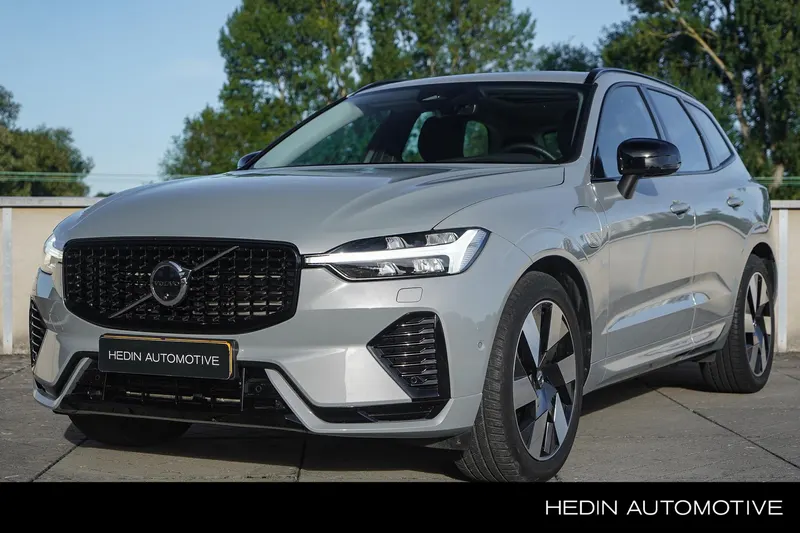 Volvo XC60 (2025)