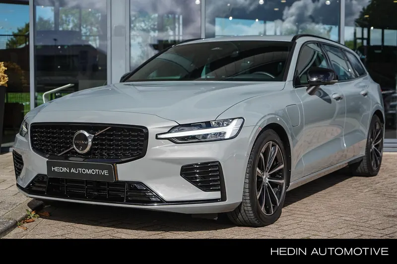 Volvo V60 (2025)