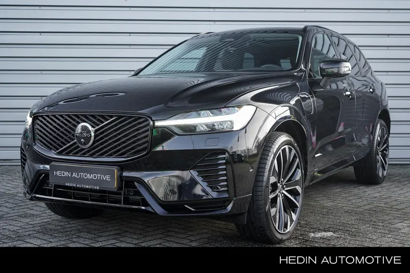 Volvo XC60 (2025)