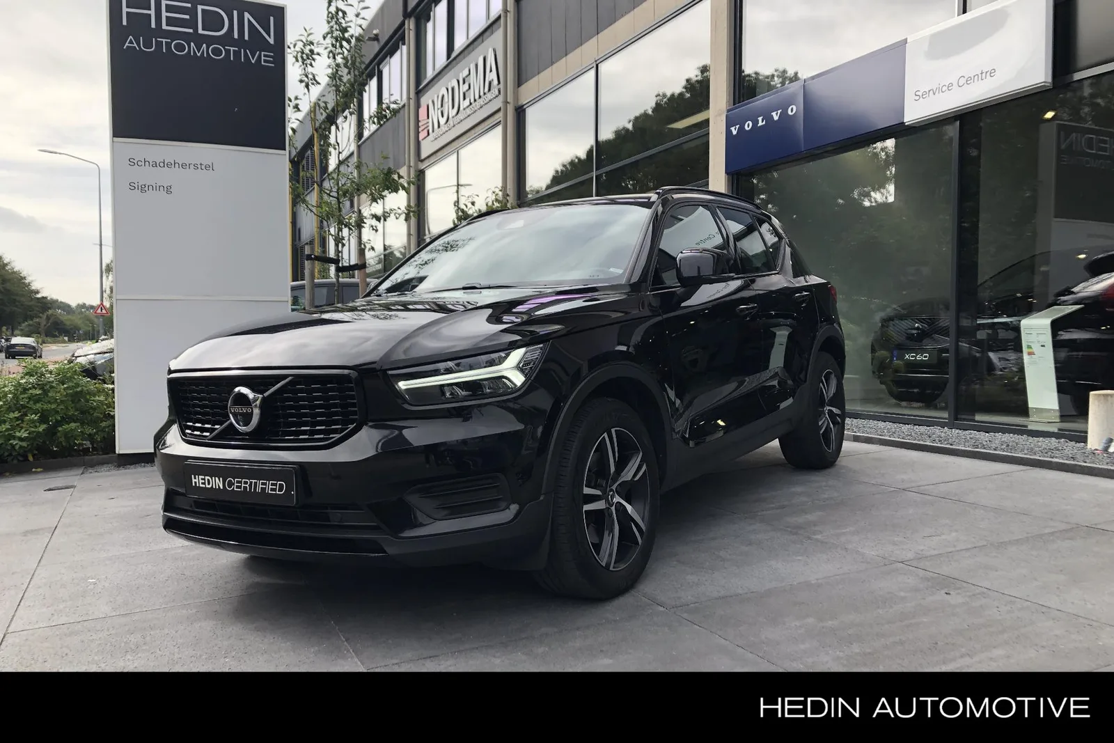 Volvo XC40 (2020) — foto 1