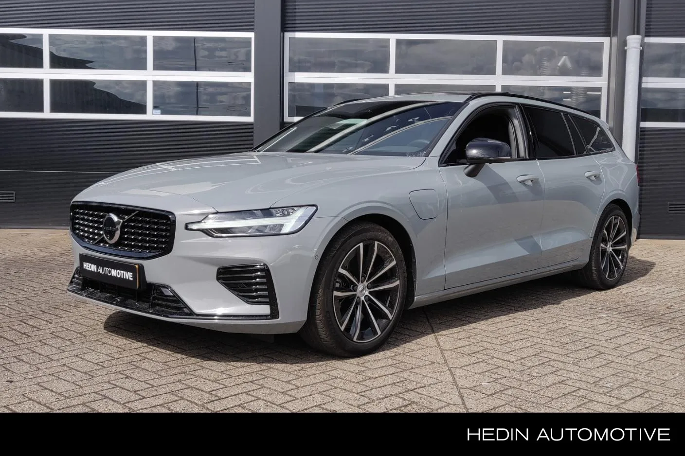 Volvo V60 (2026) — foto 1