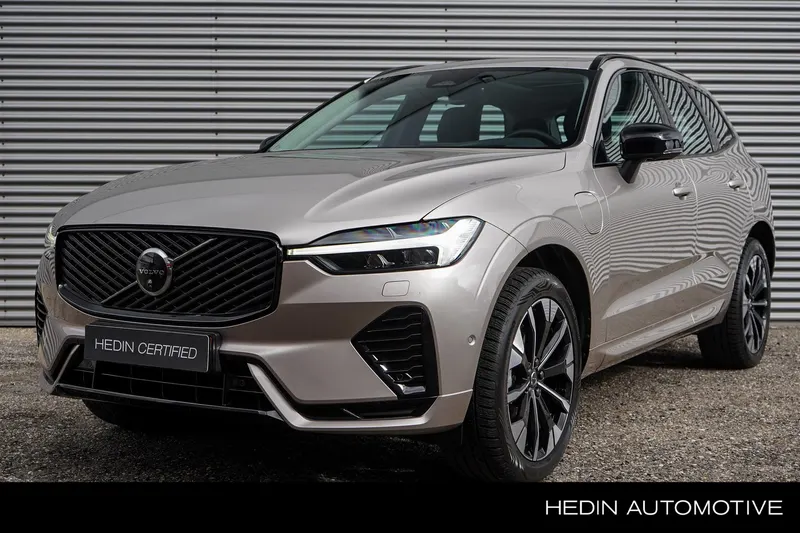 Volvo XC60 (2025)