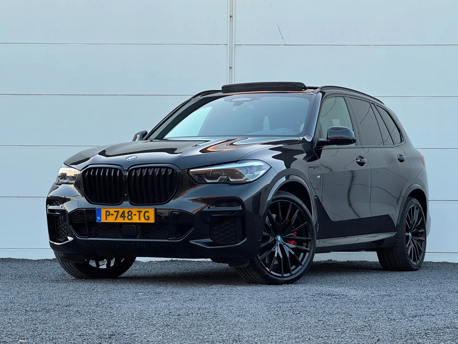 BMW X5 (2022) — foto 1