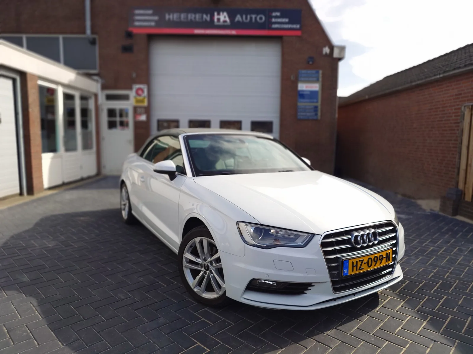 Audi A3 (2015) — foto 1