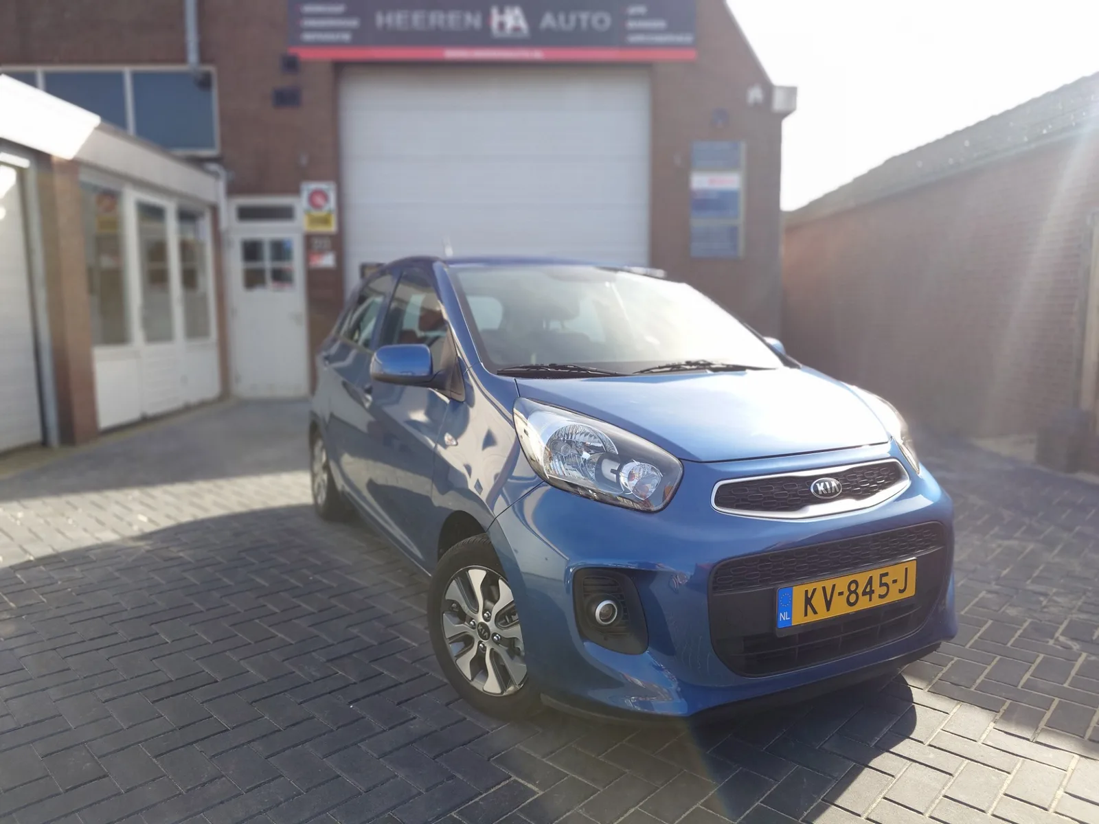 Kia Picanto (2016) — foto 1