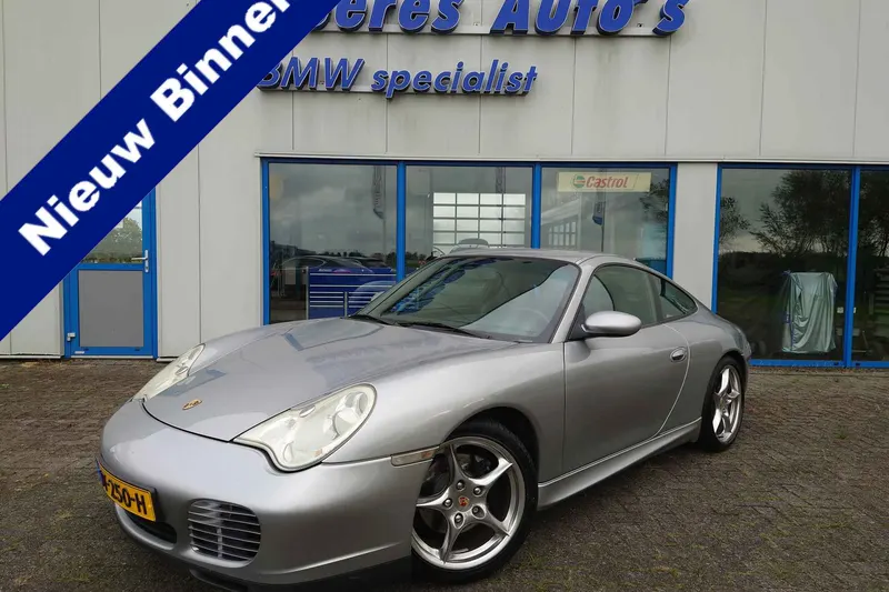 Porsche 911 (2004)