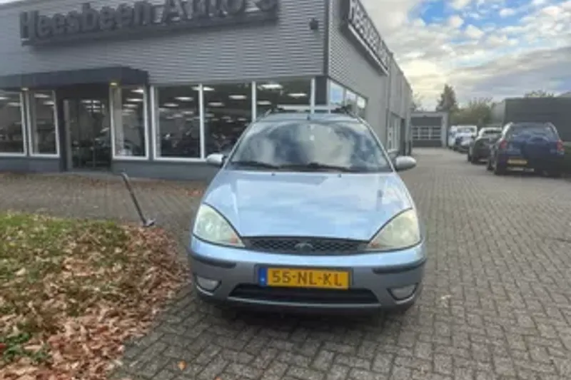Ford Focus (2003)