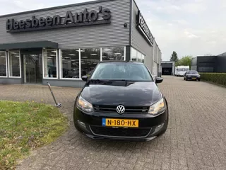 Volkswagen Polo (2013) — foto 1