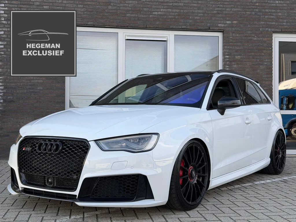Audi RS 3 (2016) — foto 1