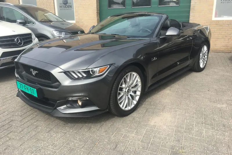 Ford Mustang (2015)