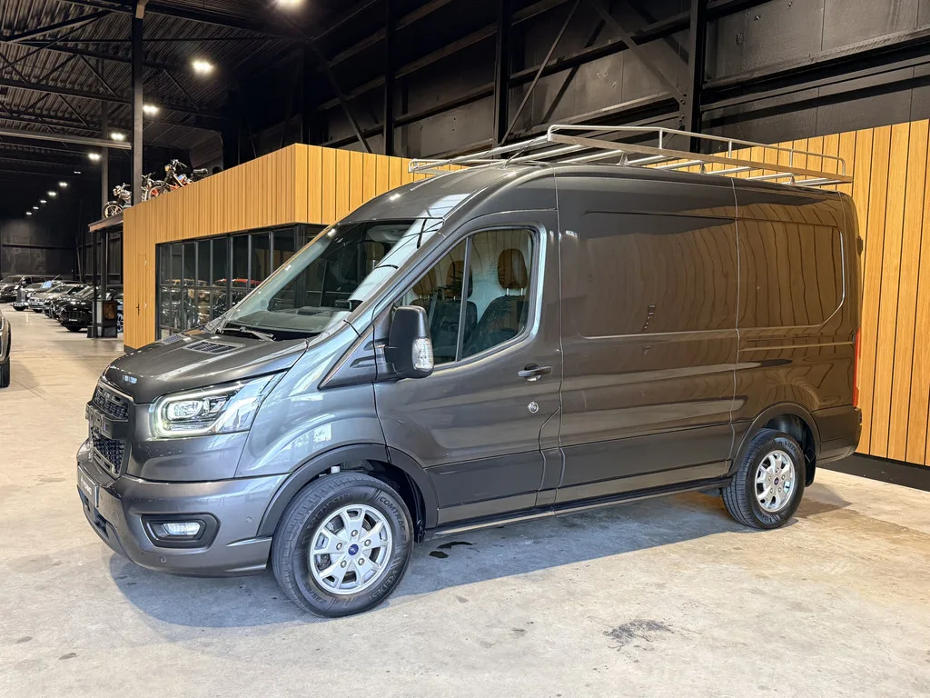 Ford Transit (2020) — foto 1