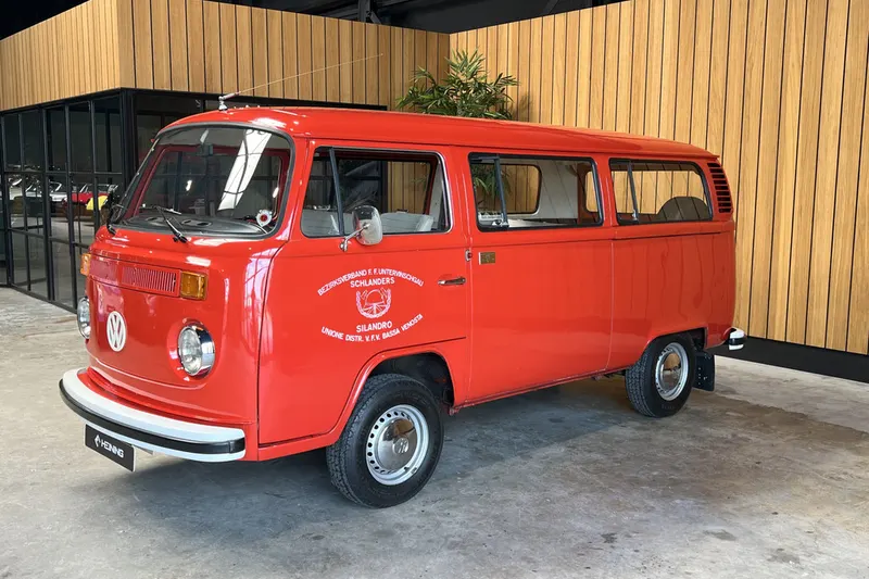 Volkswagen T2 (1975)