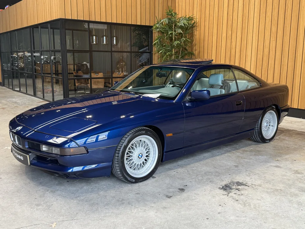 BMW 8-Serie (1991) — foto 1
