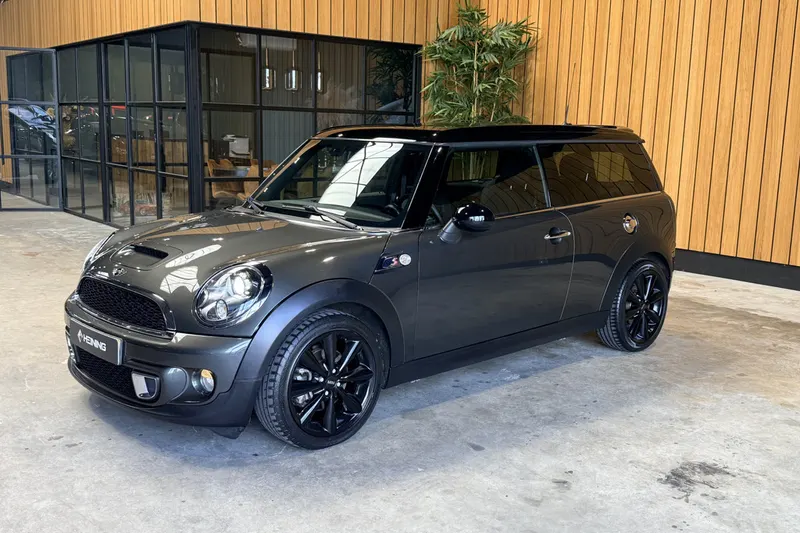 MINI Clubman (2012)