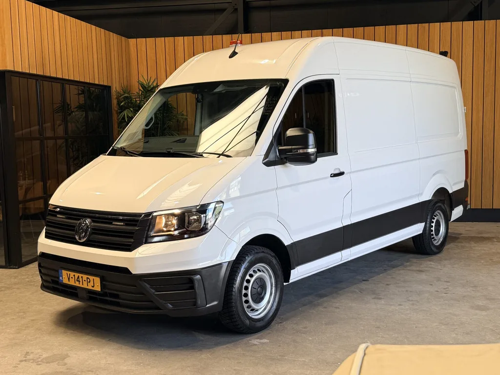 Volkswagen Crafter (2018) — foto 1