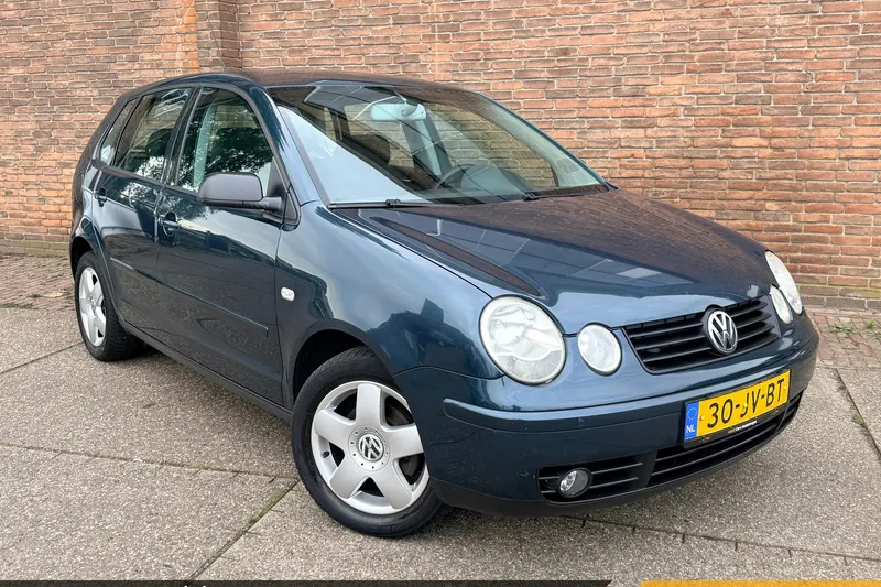 Volkswagen Polo (2002)