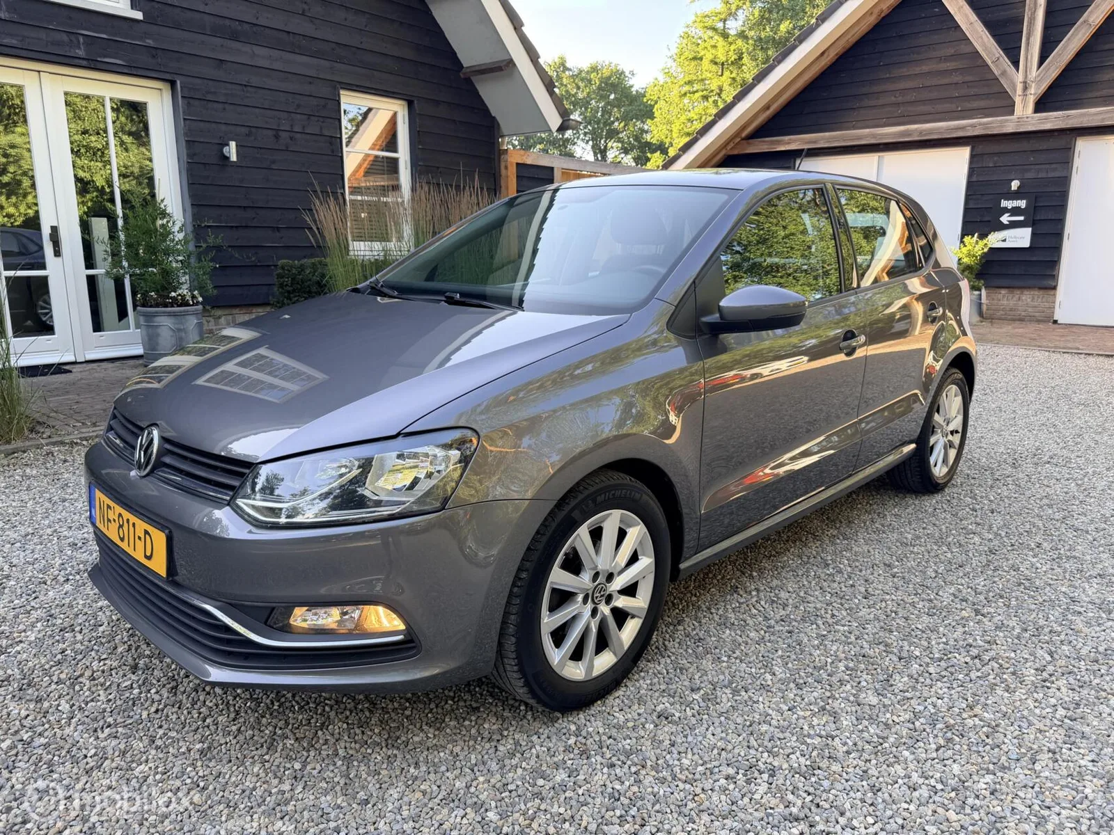 Volkswagen Polo (2017) — foto 1