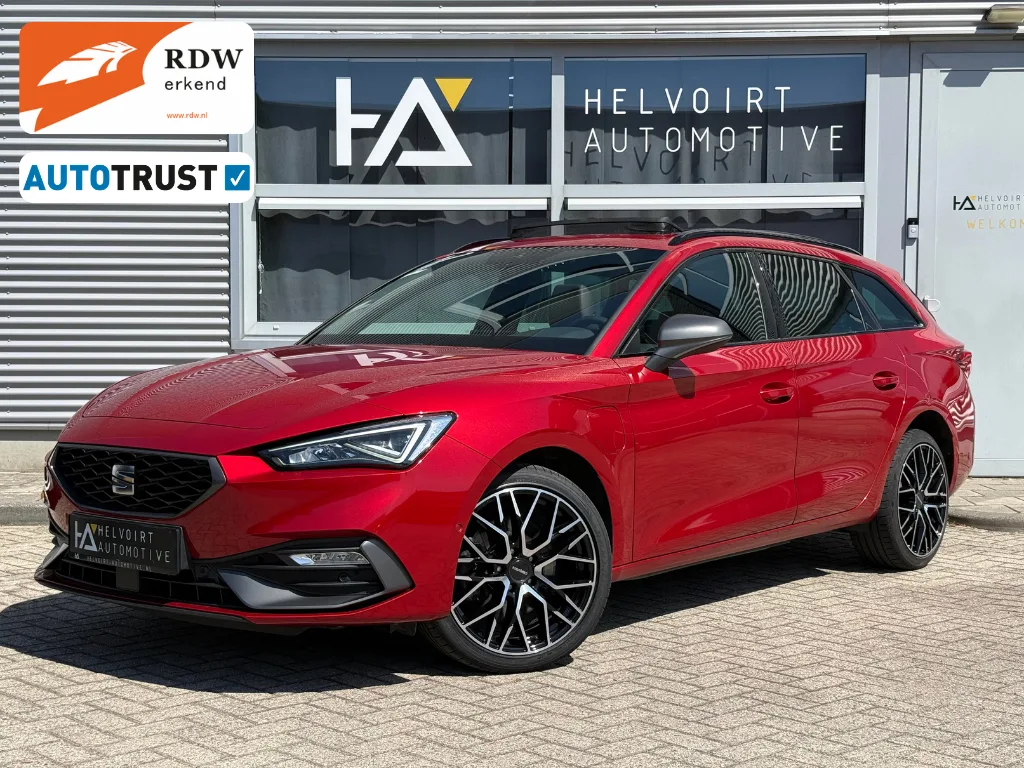 SEAT Leon Sportstourer (2021) — foto 1