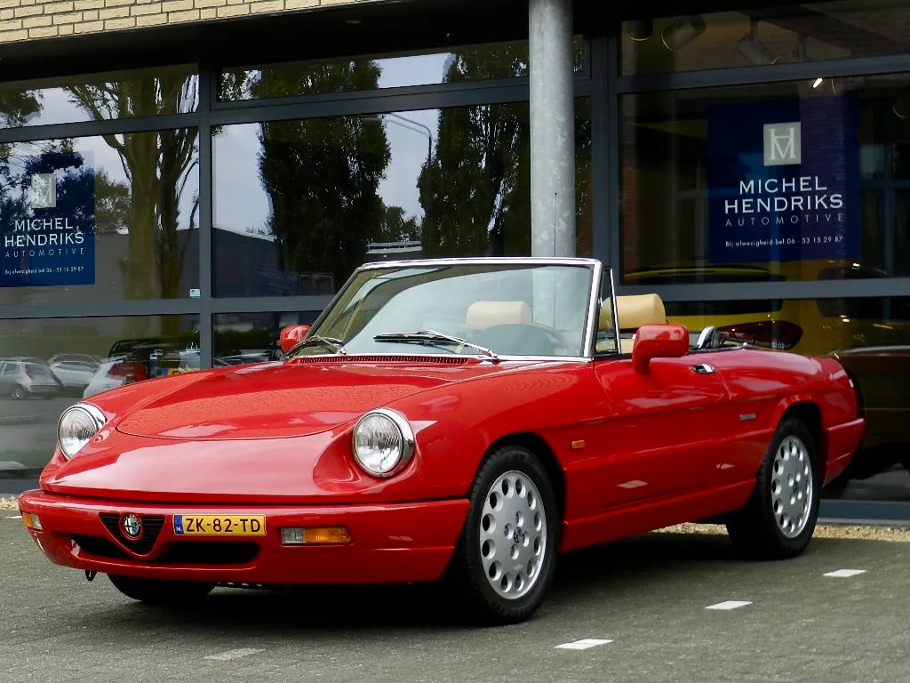 Alfa Romeo Spider (1991) — foto 1