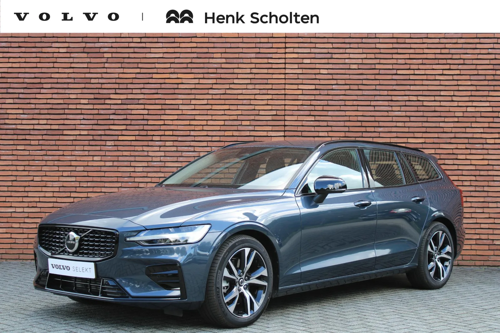 Volvo V60 (2024) — foto 1