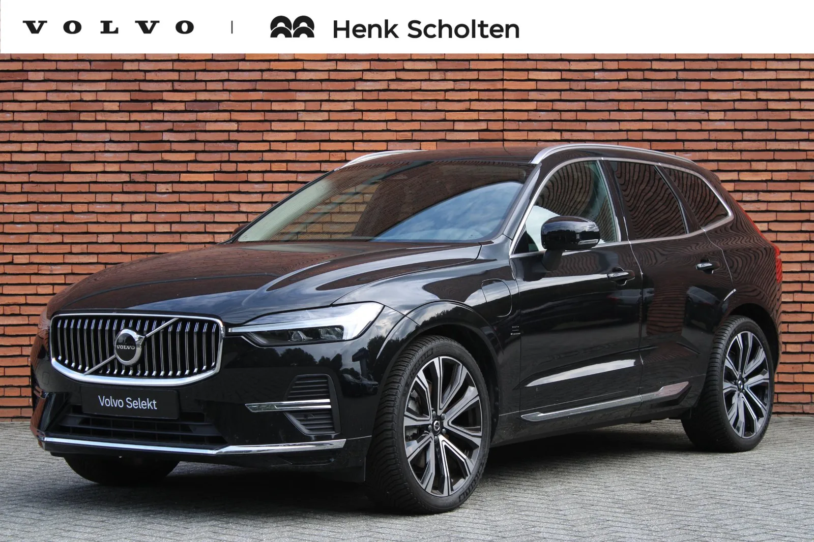 Volvo XC60 (2025) — foto 1
