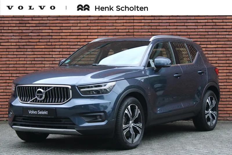 Volvo XC40 (2022)