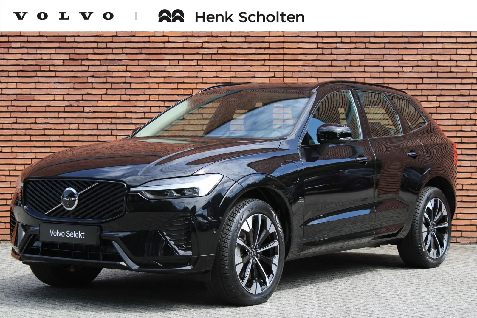Volvo XC60 (2025) — foto 1