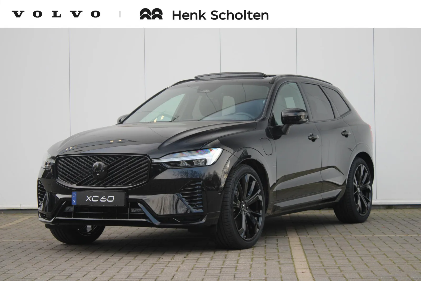 Volvo XC60 (2025) — foto 1