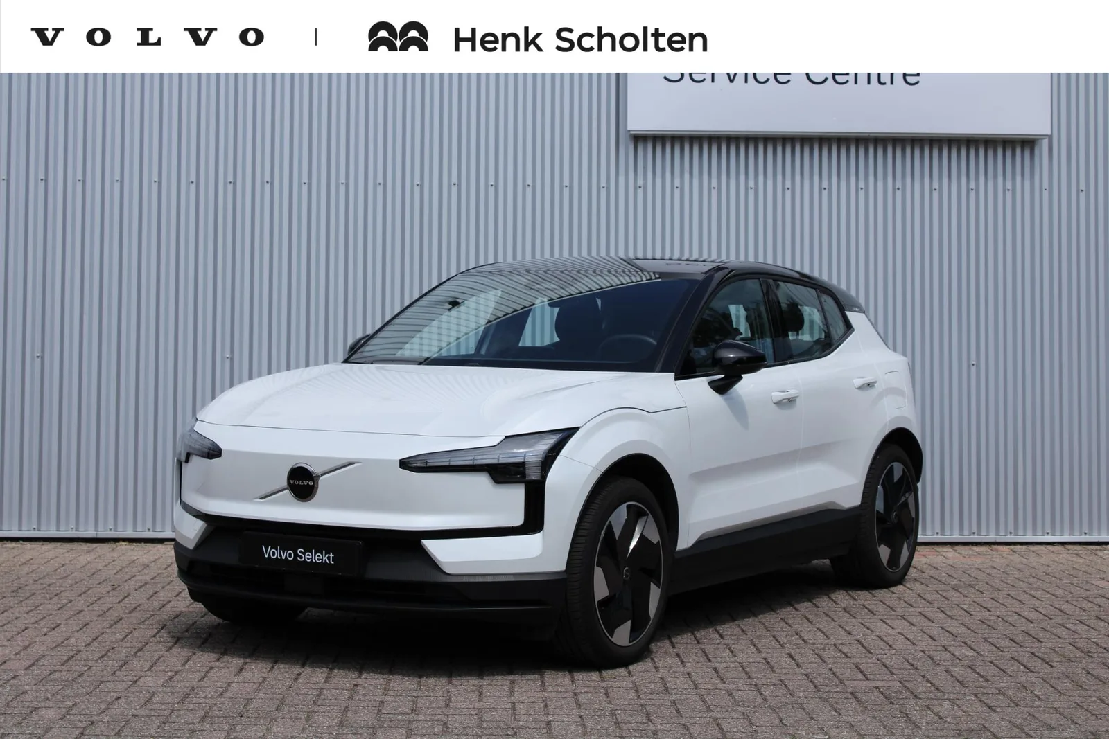 Volvo EX30 (2024) — foto 1
