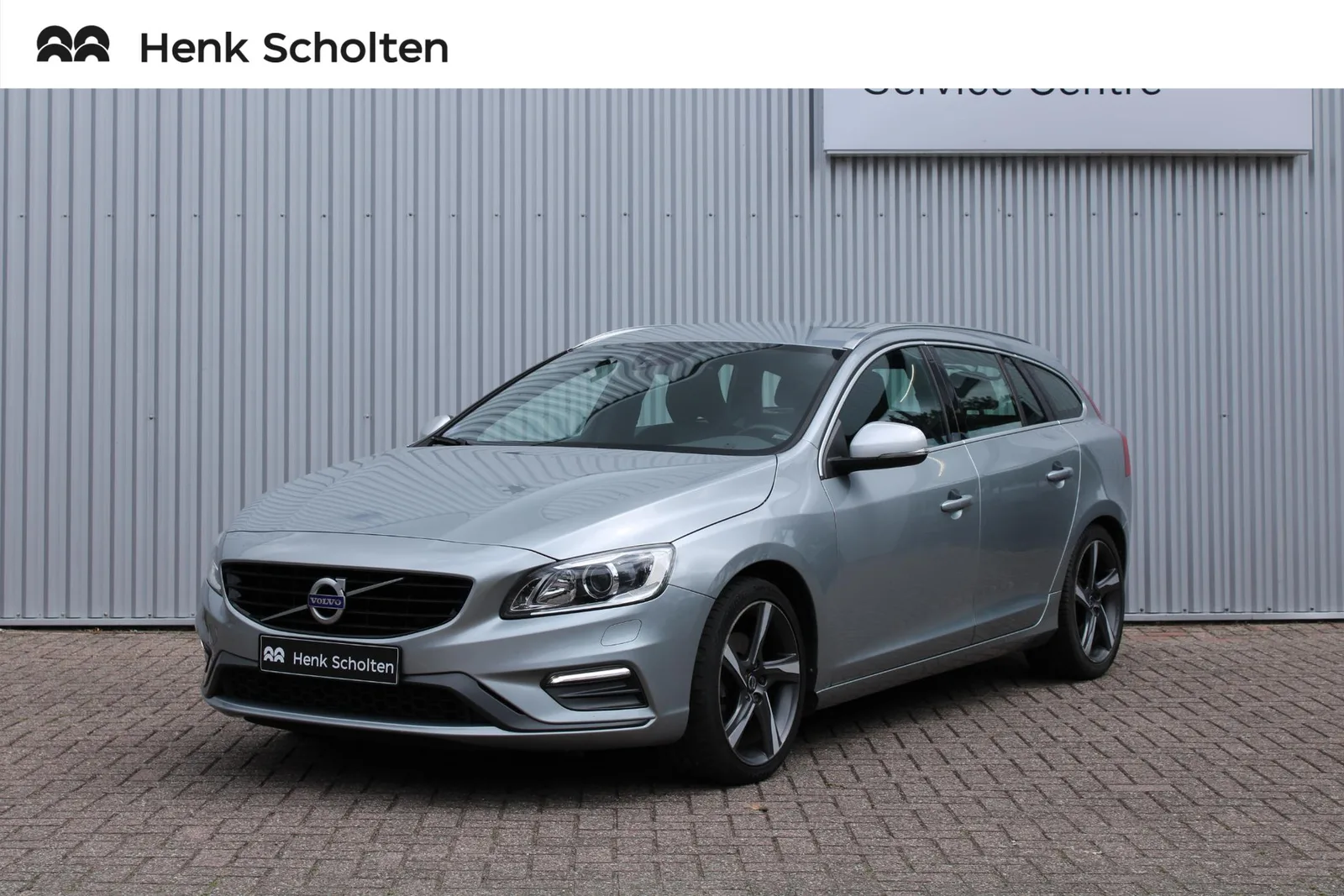 Volvo V60 (2016) — foto 1