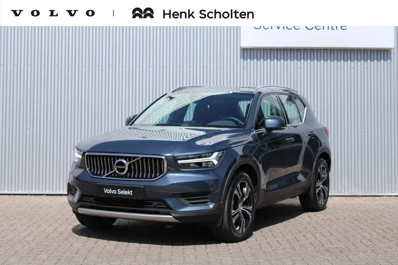 Volvo XC40 (2022)