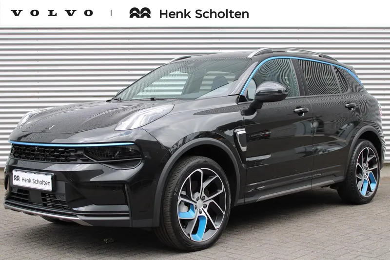 Lynk & Co 01 (2021)