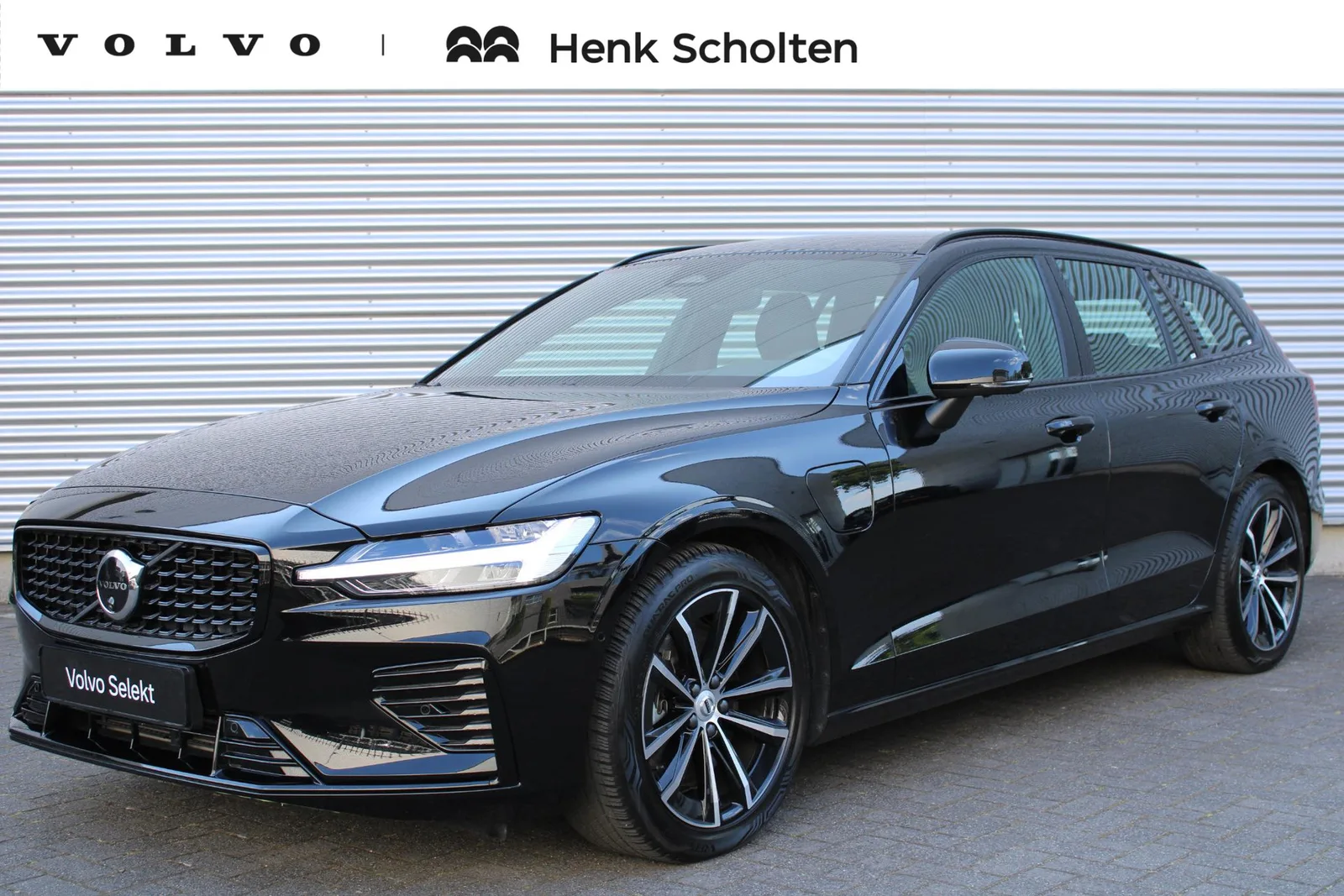 Volvo V60 (2025) — foto 1