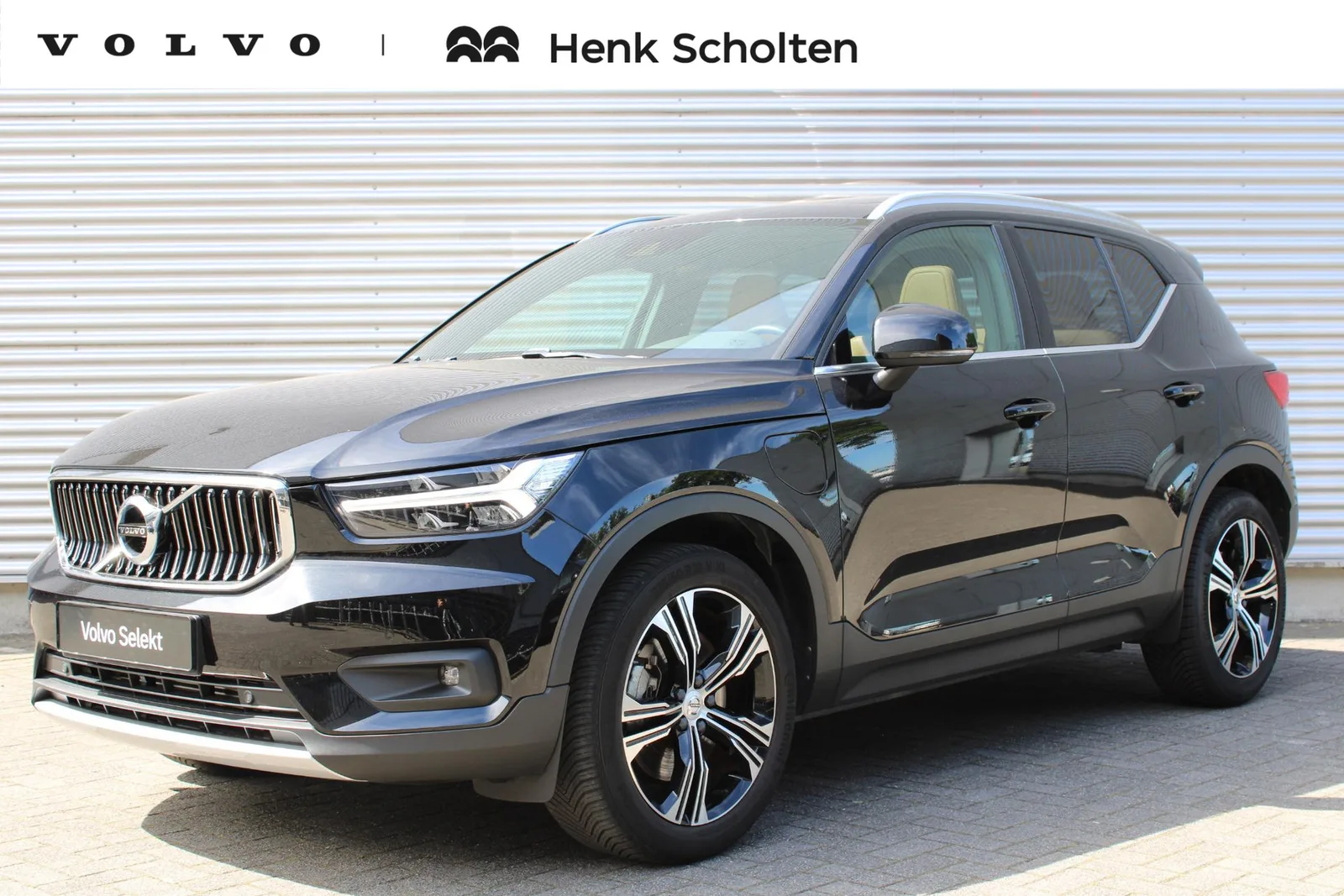 Volvo XC40 (2021) — foto 1