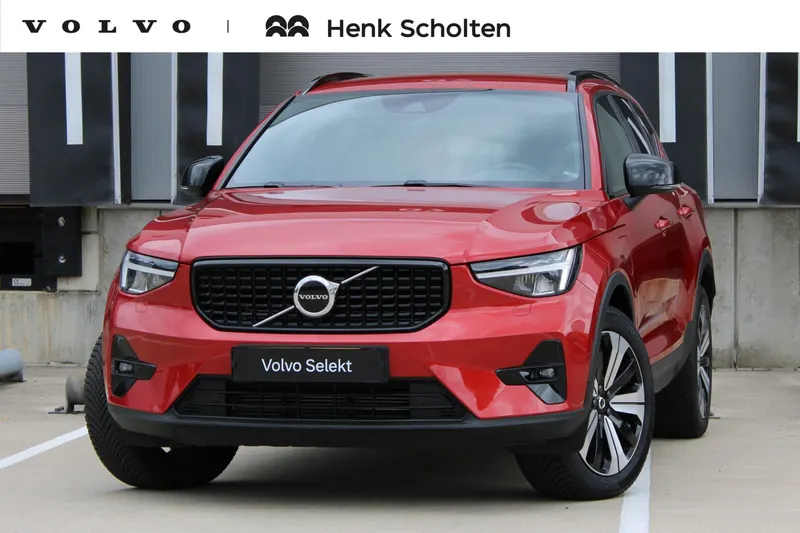 Volvo XC40 (2022)