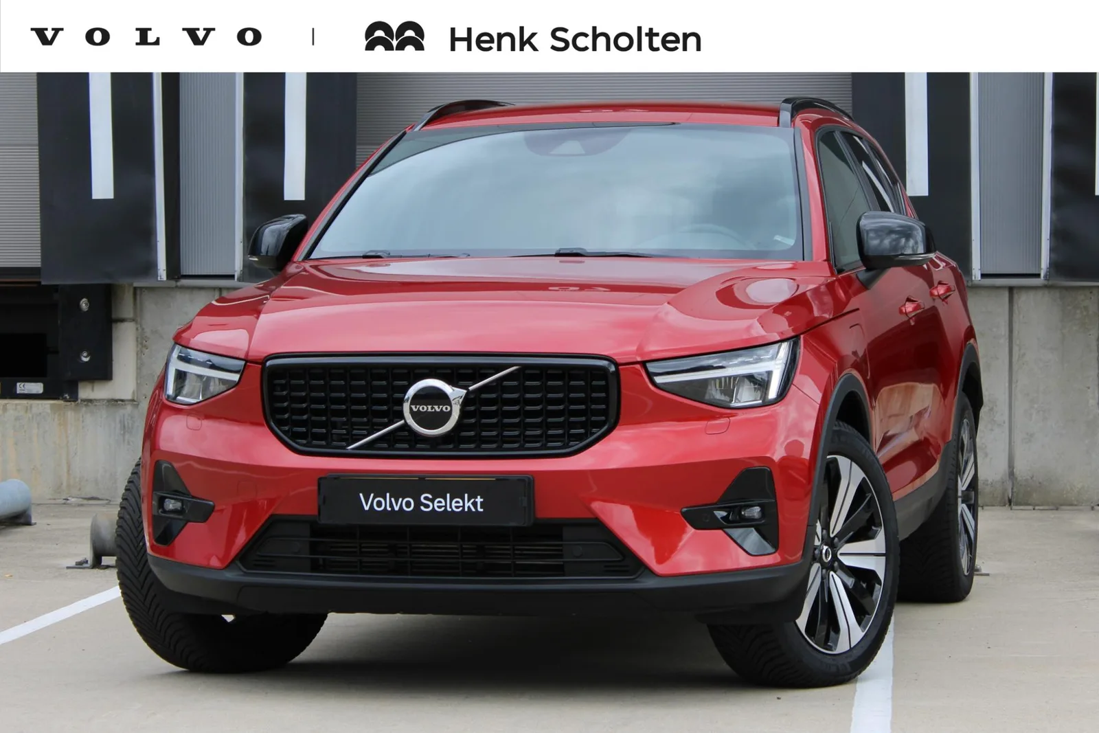 Volvo XC40 (2022) — foto 1