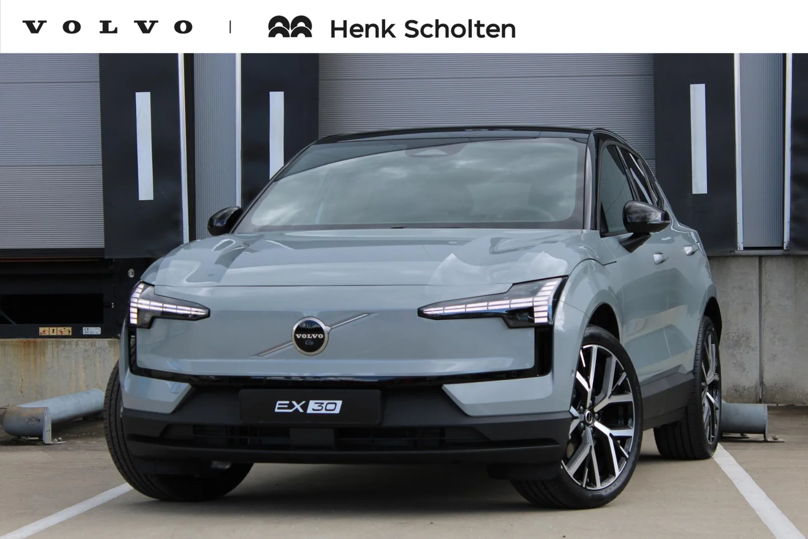 Volvo EX30 (2026) — foto 1