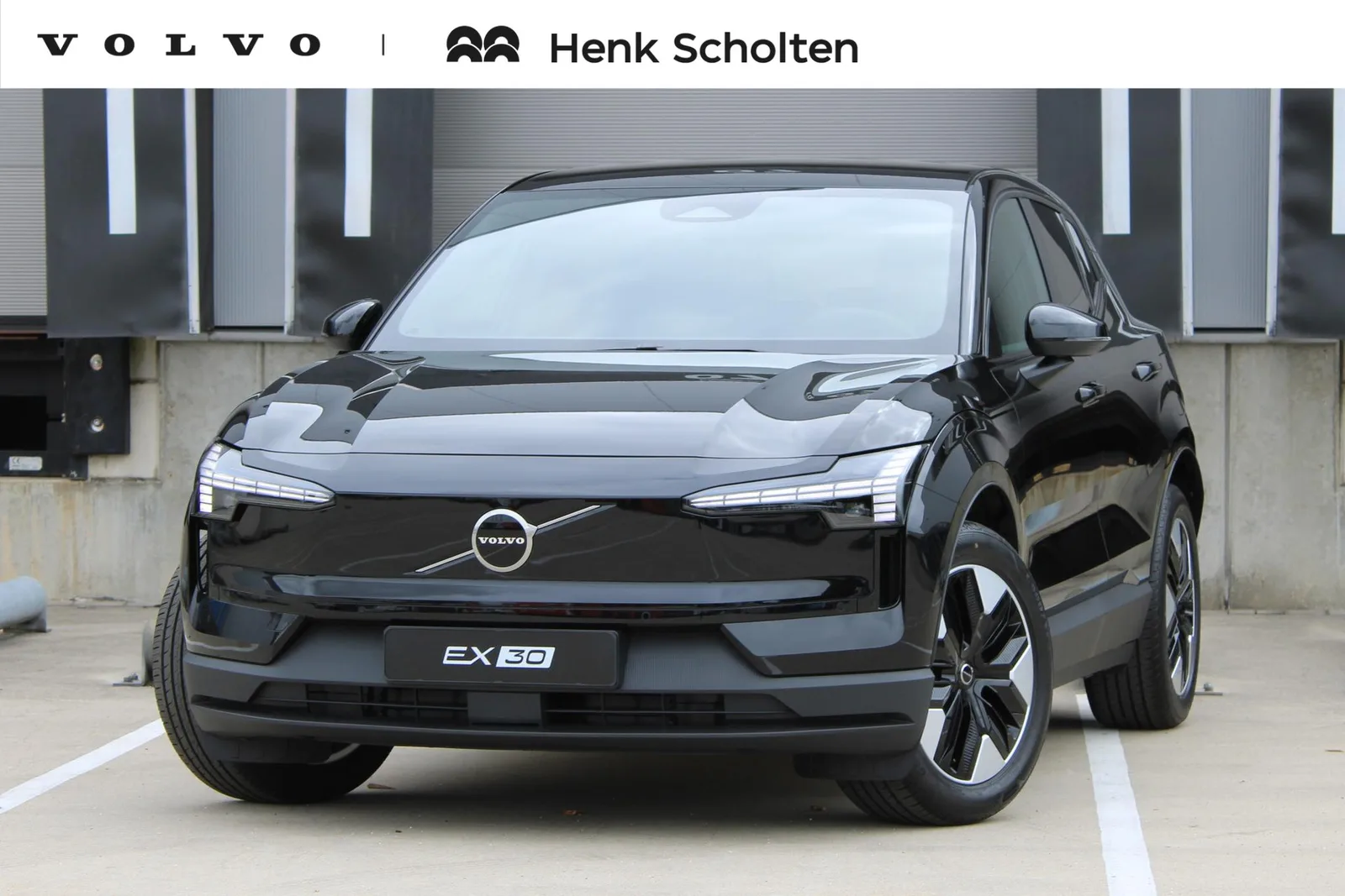 Volvo EX30 (2026) — foto 1