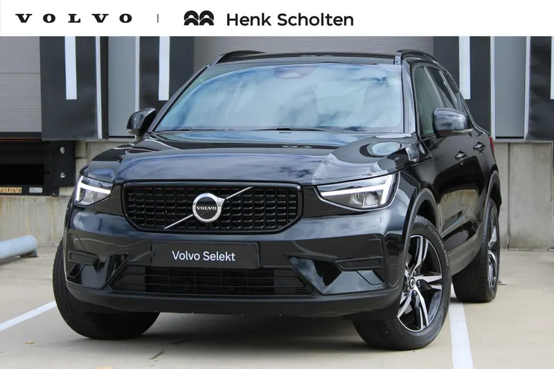 Volvo XC40 (2025)