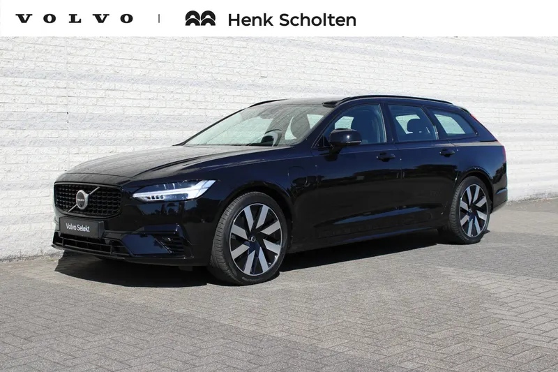 Volvo V90 (2025)