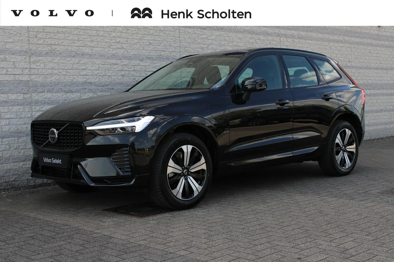 Volvo XC60 (2025) — foto 1