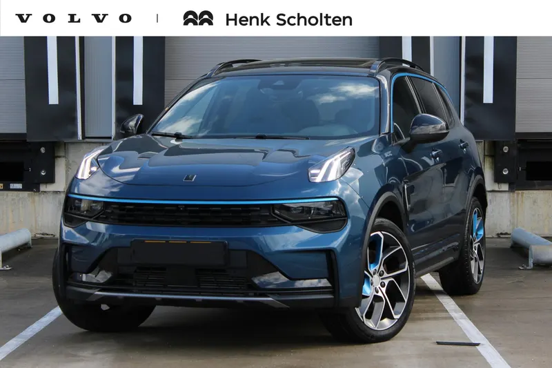 Lynk & Co 01 (2022)