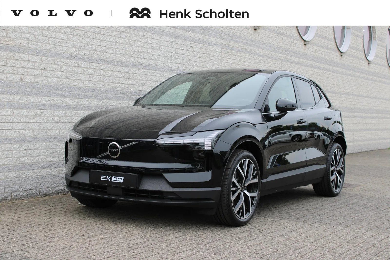 Volvo EX30 (2026) — foto 1