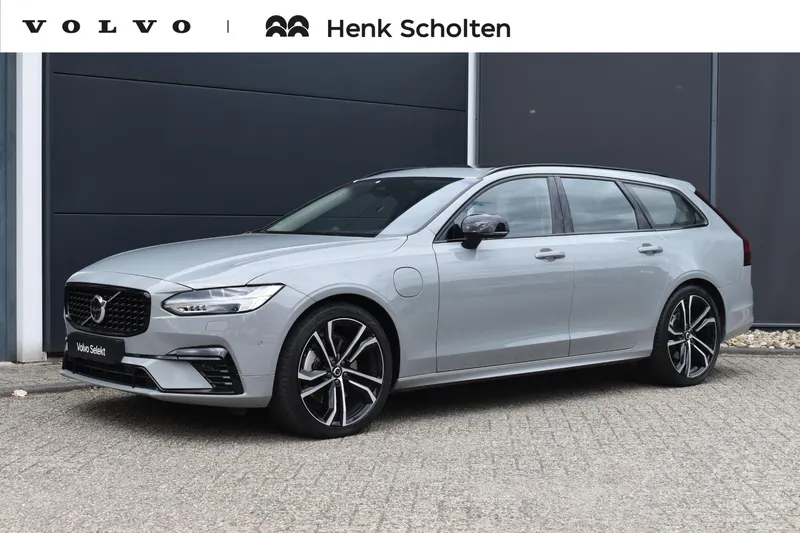 Volvo V90 (2025)